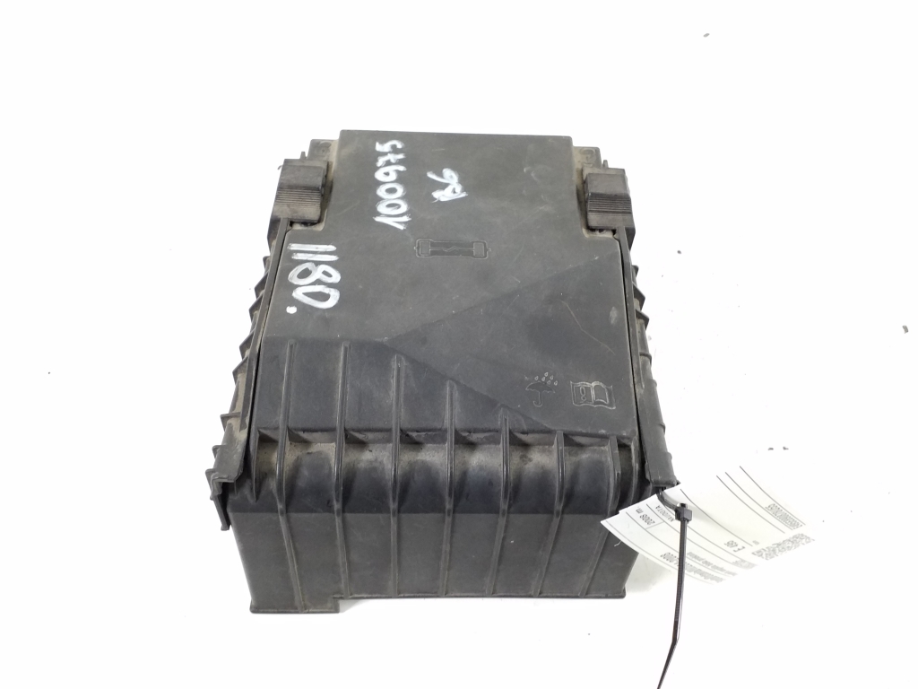 Skoda Octavia II (2004–2013) Sicherungskastendeckel vorne 1K0937132F Skoda Octavia II (2004–2013) Sicherungskastendeckel vorne 1K0937132F