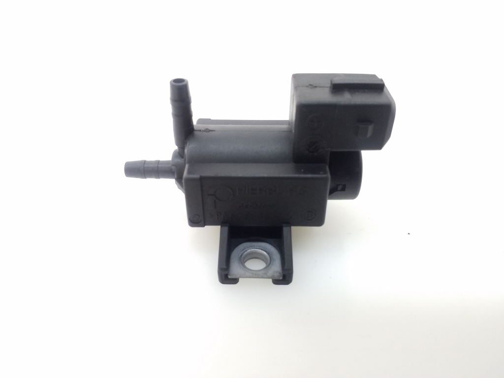 TOYOTA RAV4 4 generation (XA40) (2012-2018) Solenoid Valve 258600R011 20302683