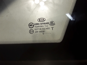 Kia Sorento (2009–2014) Seitenscheibe hinten (Karosserie) 878202P100 - 5