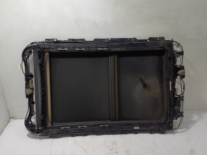 VOLVO XC60 (2017–2026) Katuseaken 32285193 - 2