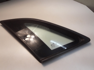 Kia Sorento (2009–2014) Seitenscheibe hinten (Karosserie) 878102P100 - 3