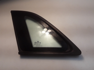 Kia Sorento (2009–2014) Seitenscheibe hinten (Karosserie) 878102P100 - 5