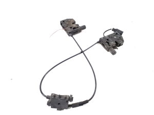 AUDI Q3 8U (2011–2018) Hood latch 8U0823509 - 2