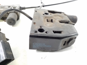 AUDI Q3 8U (2011–2018) Hood latch 8U0823509 - 3