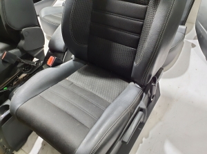 RENAULT Megane III (2008–2016) Salons un tā detaļas - 8