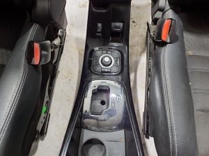 RENAULT Megane III (2008–2016) Salons un tā detaļas - 4