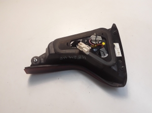 Kia Sorento (2009–2014) Tagatuli tagaluugil 924052P540 - 2
