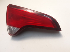 Kia Sorento (2009–2014) Tagatuli tagaluugil 924052P540 - 3