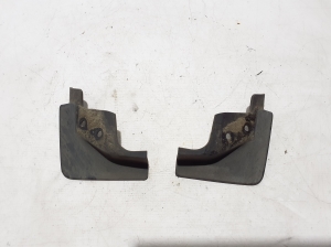 Bavettes de roue - 32392711