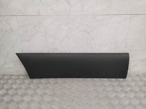 Front door molding - A9106900200
