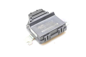 Hyundai i40 (2011–2026) Electric parking brake control module 597903Z500 - 4