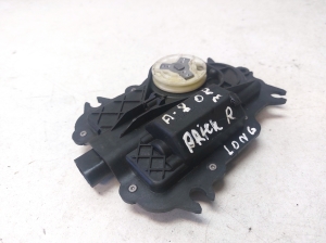 AUDI A8 D3 (2002–2010) Zuziehhilfe Tür vorne 4E0837059 - 2