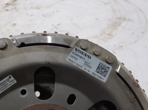 VOLVO XC60 (2017–2026) Volant moteur 31491811 - 2