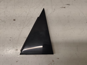 Other part of rear side door - 4G5853274