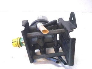 Ford Transit (2003–2006) Fuel filter bracket - 2