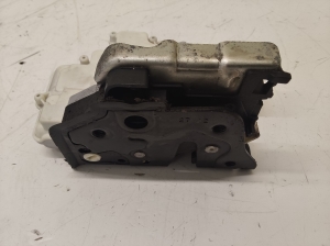Rear side door lock - 4G0839016