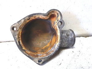 Mercedes Benz 100 631 (1981–1996) Termostata korpuss 6162030074 - 5
