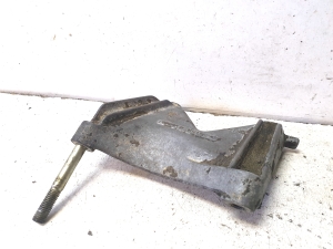 Mercedes Benz 100 631 (1981–1996) Engine bracket R6160110195 - 3
