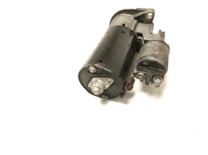 Opel Astra J (2009–2017) Starter 55572065 - 3