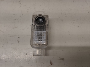 Éclairage automobile – autre - 8D094741