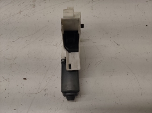 AUDI A6 C6 (2004–2011) Front door window regulator motor 966935200 - 2