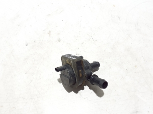 Pompe à eau auxiliaire - 19081E90024