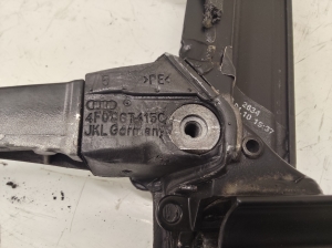AUDI A6 C6 (2004–2011) Rear side door inner frame 4F0867415 - 2