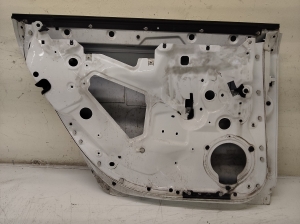 AUDI A6 C6 (2004–2011) Rear side doors A6C62010M - 3
