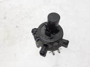 Ford Mustang Mach-E Mach-E (2020–2026) Auxiliary water pump LU5A8C508AE - 2