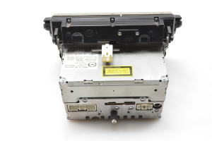 Mazda 3 (2003–2009) Radio (head unit) BS4G66AR0 - 4