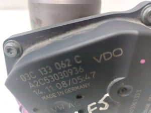 Volkswagen Golf V (2003–2009) Drosselklappe 03C133062C - 2
