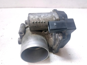 Volkswagen Golf V (2003–2009) Drosselklappe 03C133062C - 4