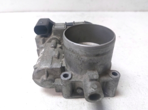Volkswagen Passat B6 (2005–2010) Drosselklappe 03C133062A - 3