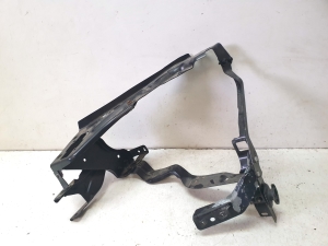 Mercedes Benz C-Class 204 (2007–2014) Schlossträger und seine Teile (Frontmaske) - 2