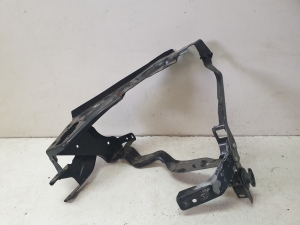 Mercedes Benz C-Class 204 (2007–2014) Schlossträger und seine Teile (Frontmaske) - 3