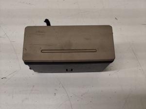 Rear ashtray - 4B0857405