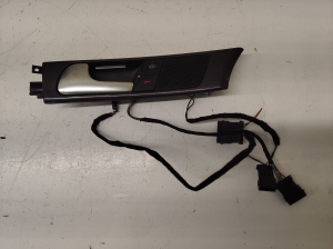 Front door inner handle - 4B0837019
