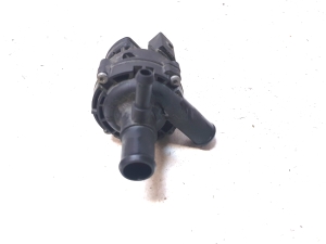 Mercedes Benz C-Class 204 (2007–2014) Tsirkulatsioonipump - 2