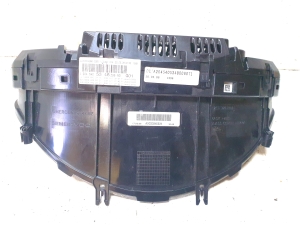 Mercedes Benz C-Class 204 (2007–2014) Mērinstrumentu panelis A2045405348 - 3
