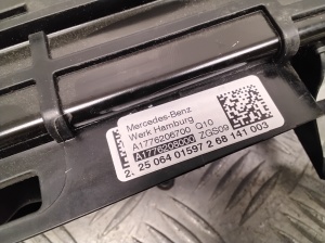 Mercedes Benz A-Class 177 (2018–2026) Schlossträger und seine Teile (Frontmaske) A1776206700 - 2