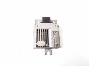 Porsche Panamera 970 (2009–2016) Fuel pump control module 7P0906093A - 2