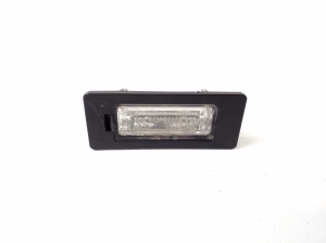 Kennzeichenbeleuchtung - 7PP943021