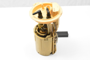 Volkswagen Golf V (2003–2009) Kütusepump paagis 1K0919050D - 4