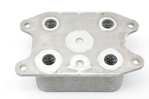 Ölkühler - 04E117021K
