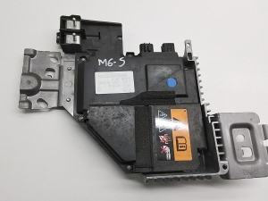Voltage converter - GKK167Y60C