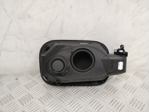 Mercedes Benz CLA-Class W118 (2019–2026) Kütuse täiteava kork A1186302501 - 2