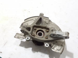 Ford Mustang Mach-E Mach-E (2020–2026) Moyeu avant LJ9C3K171B3A - 3