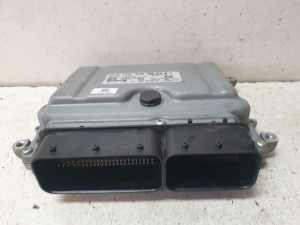 Mercedes Benz C-Class 204 (2007–2014) Motorsteuergerät A2729000400 - 2