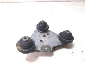 Mercedes Benz C-Class 204 (2007–2014) ABS ploki hoidik A2044300010 - 2