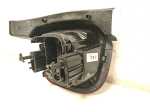 Dacia Duster (2017–2024) Eckleuchte hinten 265503601R - 7